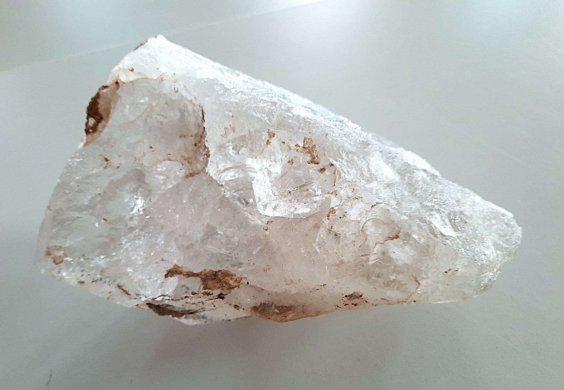 Pierres précieuses: Quarzkristall mit Pyrit Einschlüssen – D'occasion à Beinwil am See par Restwert_Beinwil 1