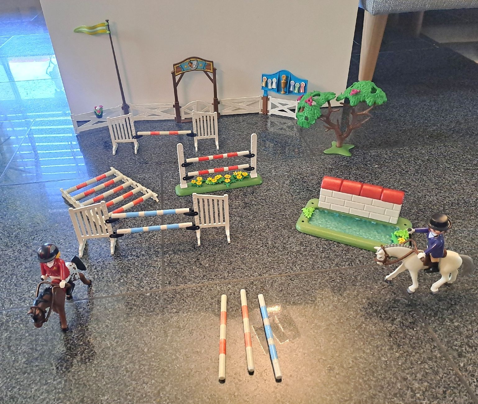 Playmobil Giocattoli: Playmobil-Set "Reitturnier" – Usato da Siebnen venduto da danlas21