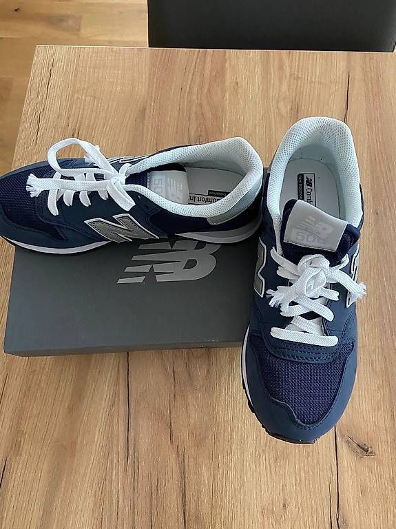 Scarpe da uomo: New Balance Original Gr. 39 – Usato da Zofingen venduto da vici73