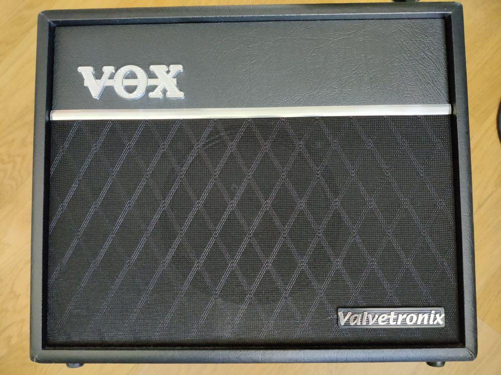 VOX Valvetronix VT20+ 2030W guitar modelling amp Kaufen auf Ricardo