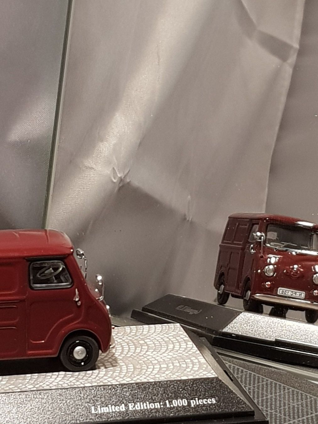 Modellini d'auto: Goggomobil TL 250 – Nuovo e nell'imballaggio originale da Chézard-St-Martin venduto da AlPat-Collections 4