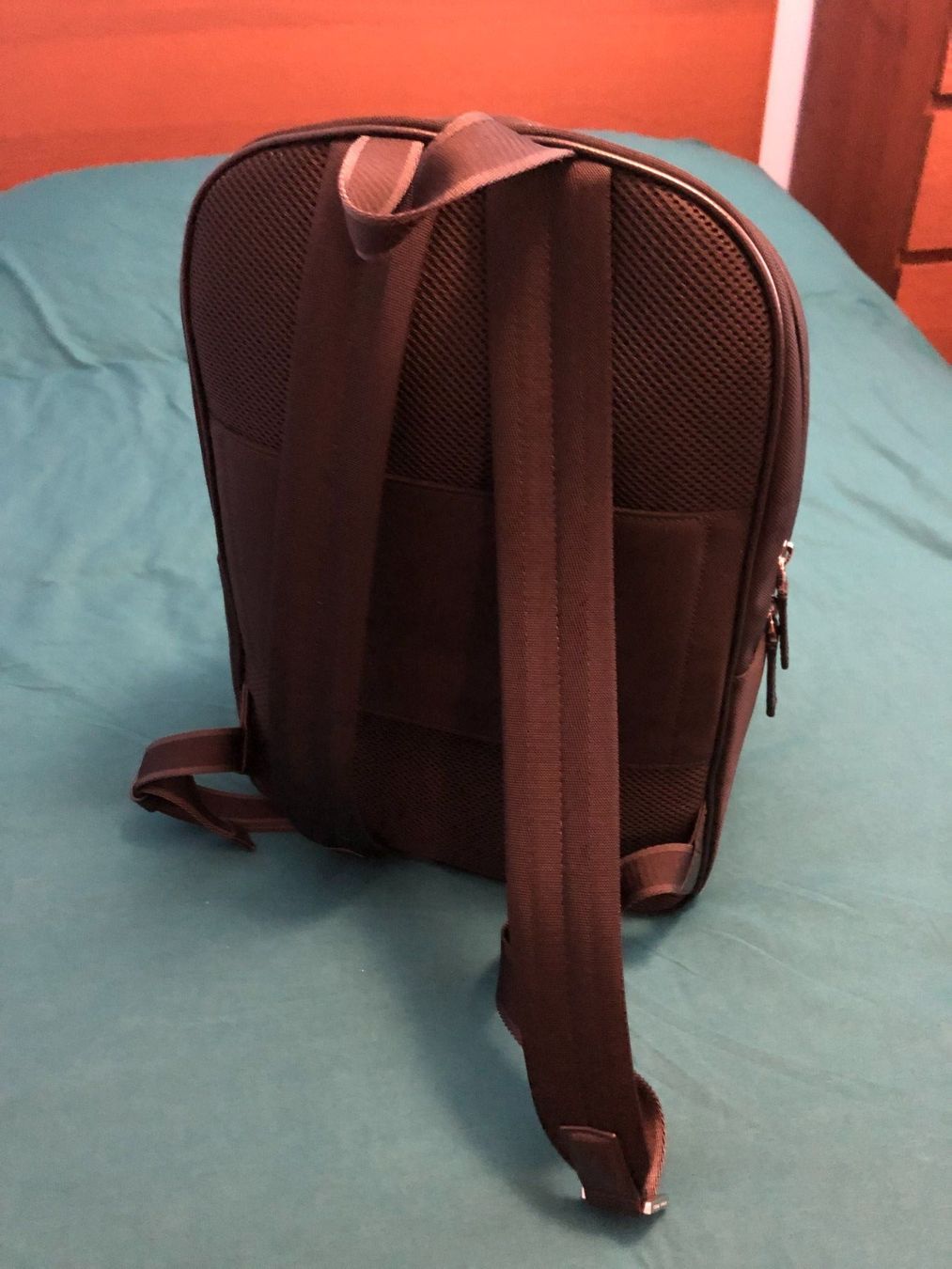 Hugo Boss Zaini: Zaino Nero Hugo Boss – Nuovo (secondo la descrizione) da Meilen venduto da val_tsv8 3