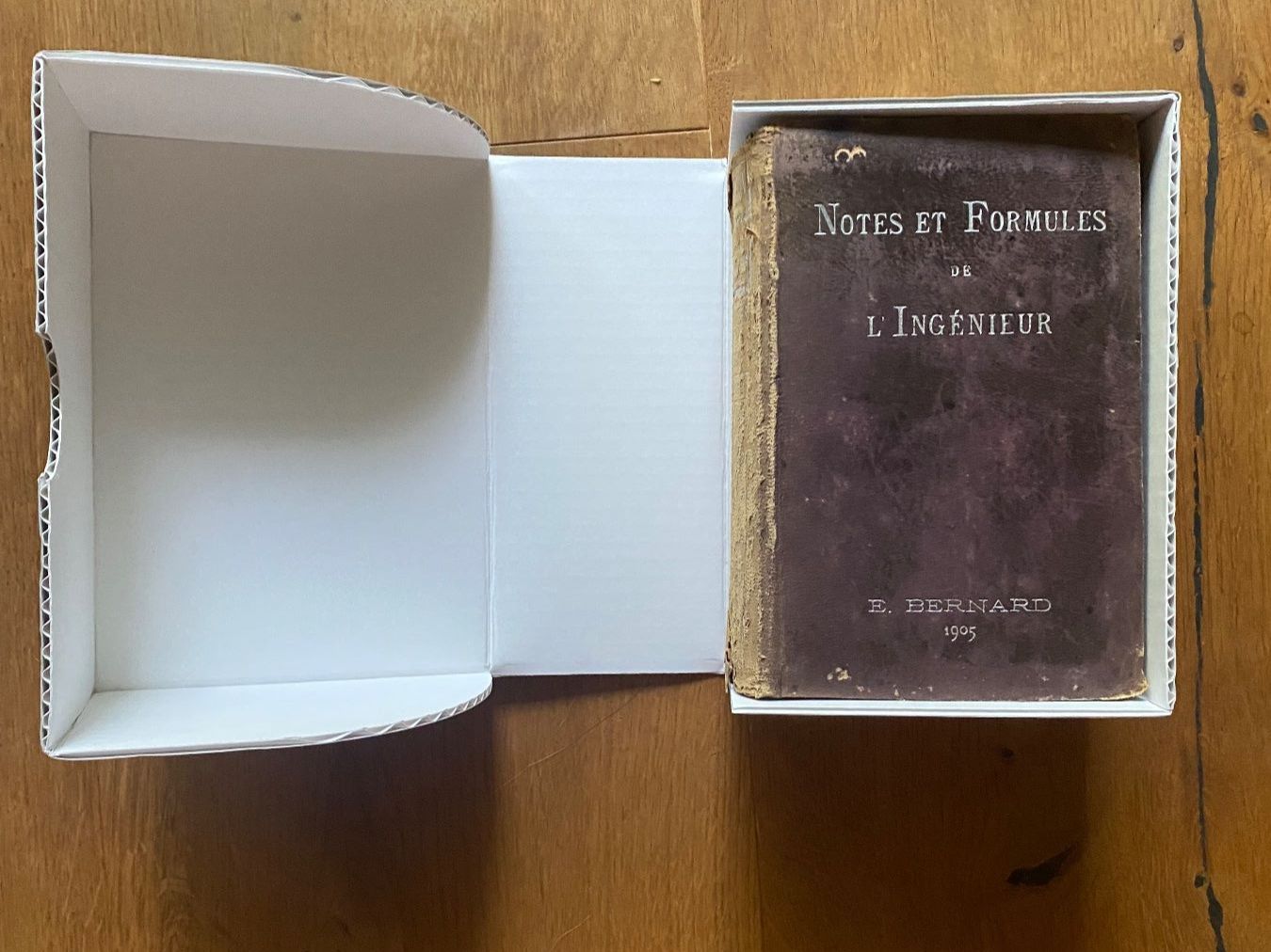 Libri: Notes et formules de l'ingénieur [ouvrage de référence tech] – Usato da Gümligen venduto da Xochitl