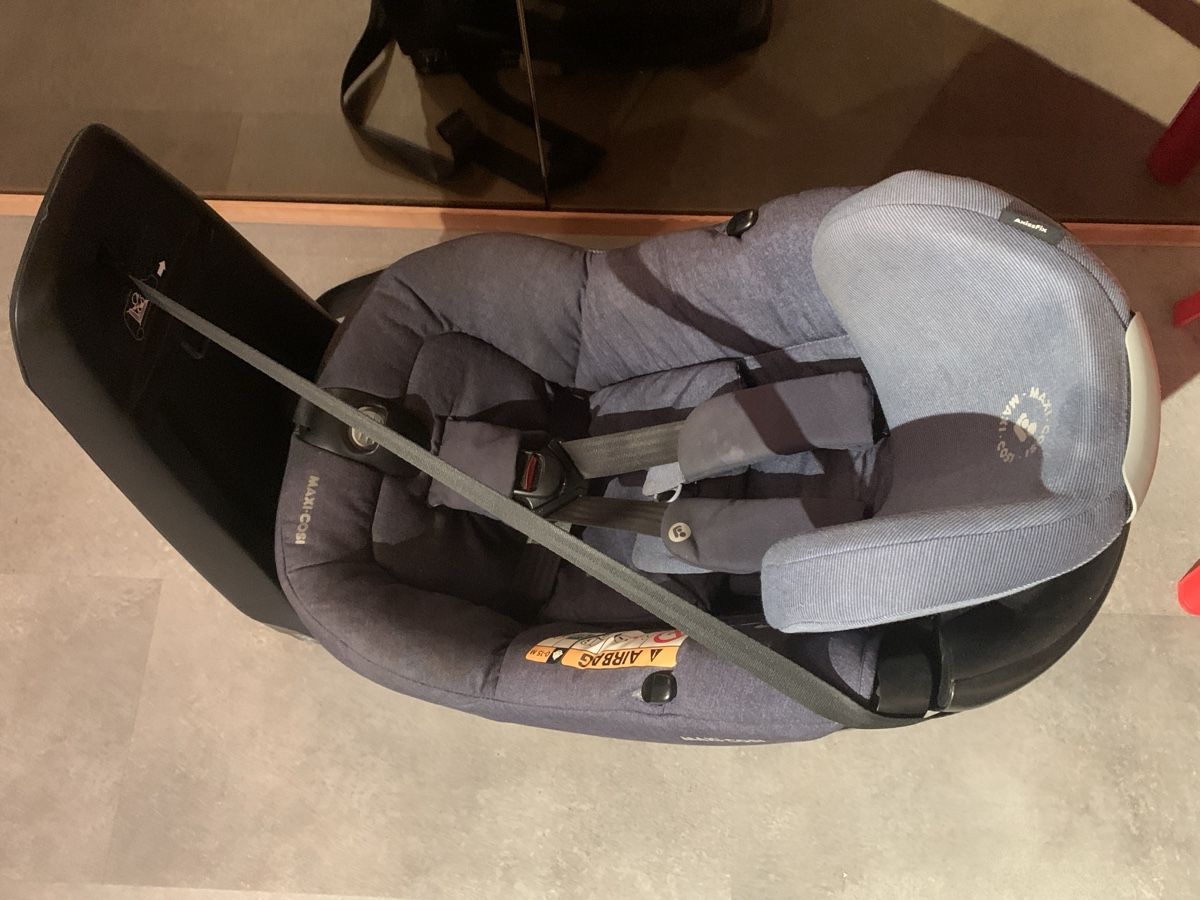 Maxi-Cosi Seggiolini per auto: Siège auto pivotant Maxi-Cosi AxissFix, Isofix – Usato da Les Bioux venduto da adr_g8tt 6