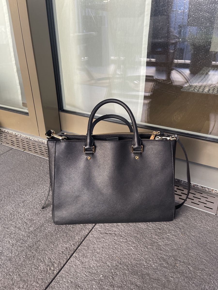 Michael Kors Borse da donna: Elegante Michael Kors Tasche in Schwarz – Usato da Adliswil venduto da jota_ 1