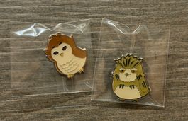 2 Haikyuu Eulen Pins Set Metall Anstecker neu verpackt