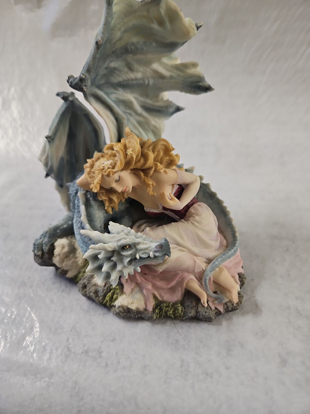 Statuette: Elfenfigur mit Drachen 12cm – Nuovo (secondo la descrizione) da Dielsdorf venduto da Kenan997