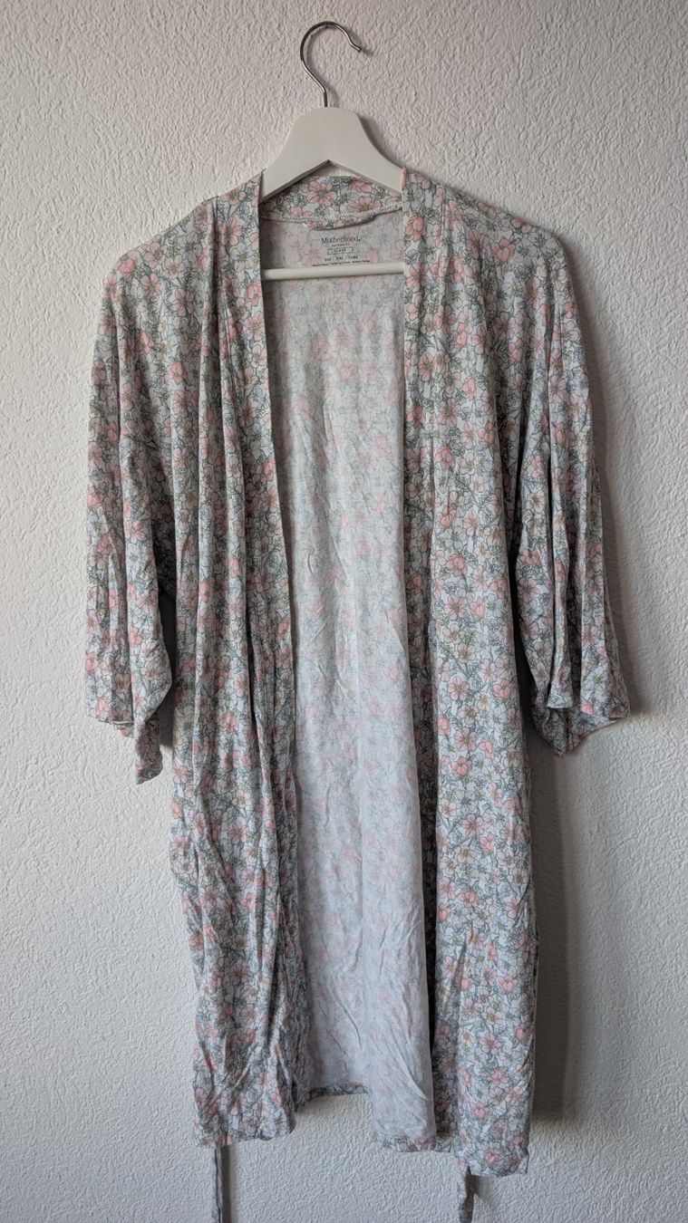 Bademäntel: Maternity nightrobe – Gebraucht aus Zürich von dominko 3