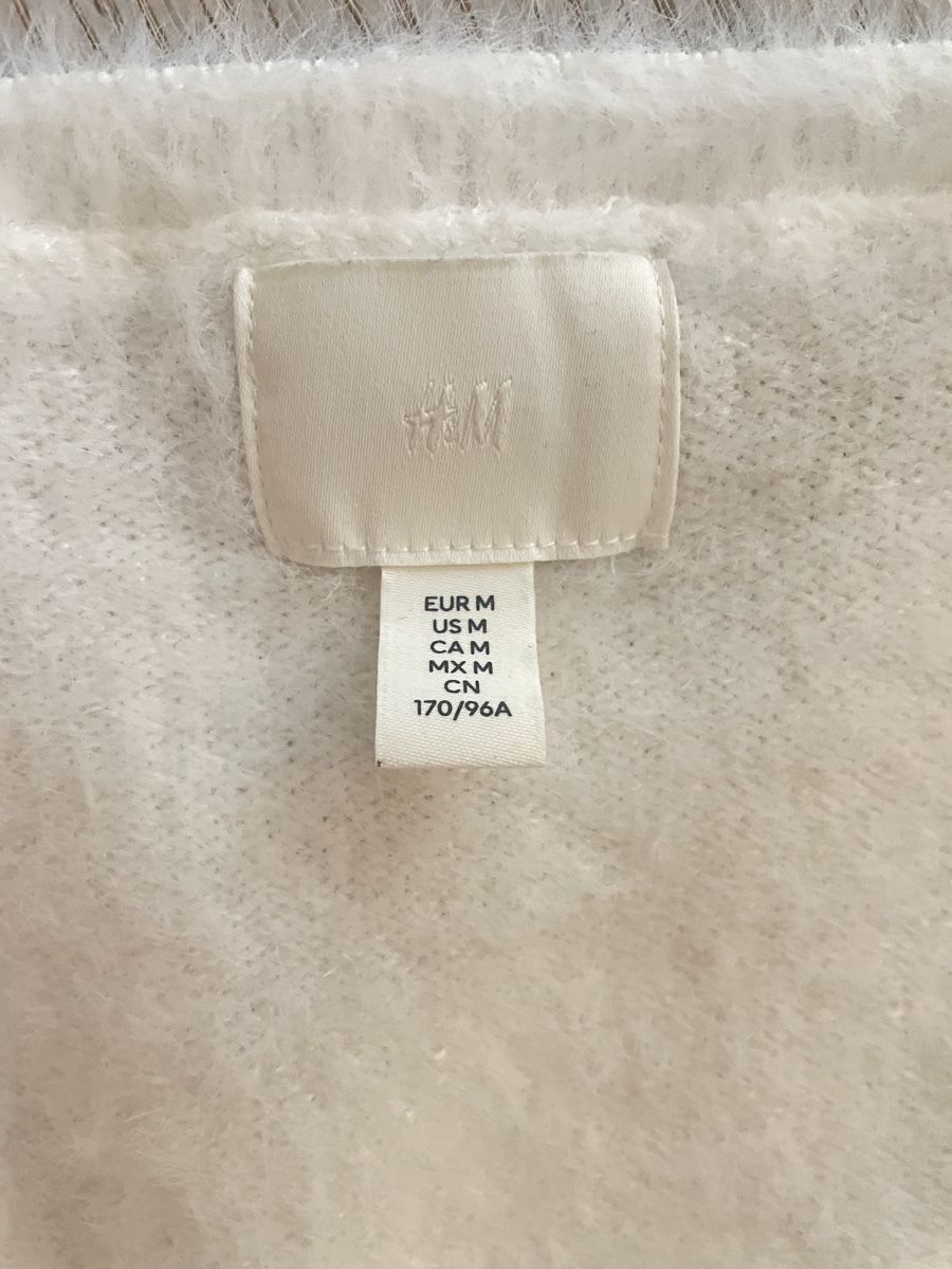 H&M Maglioni & Felpe: H&M Flauschpullover Creme mit weitem Rundhals Gr. M – Nuovo (secondo la descrizione) da Heitenried venduto da Steffundsasch 1