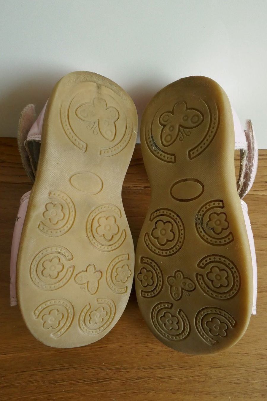 Scarpe per ragazze: Schmucke rosa Sandalen, Gr. 24 – Usato da Horgen venduto da Feli39 3