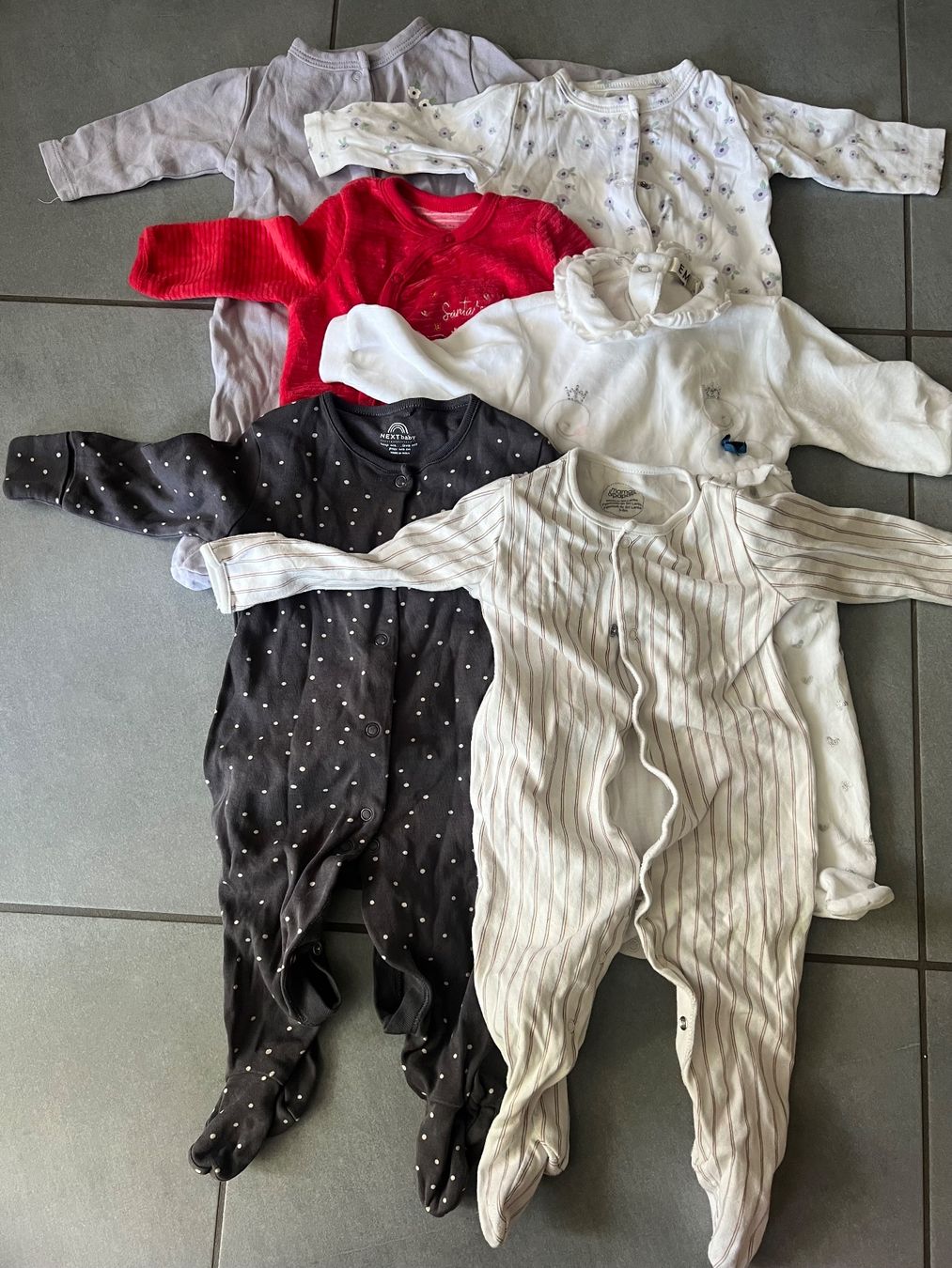 Lotti & Set di vestiti: Diverse Strampler Grösse 50-62 – Usato da Wetzikon ZH venduto da Mila_Pla 3
