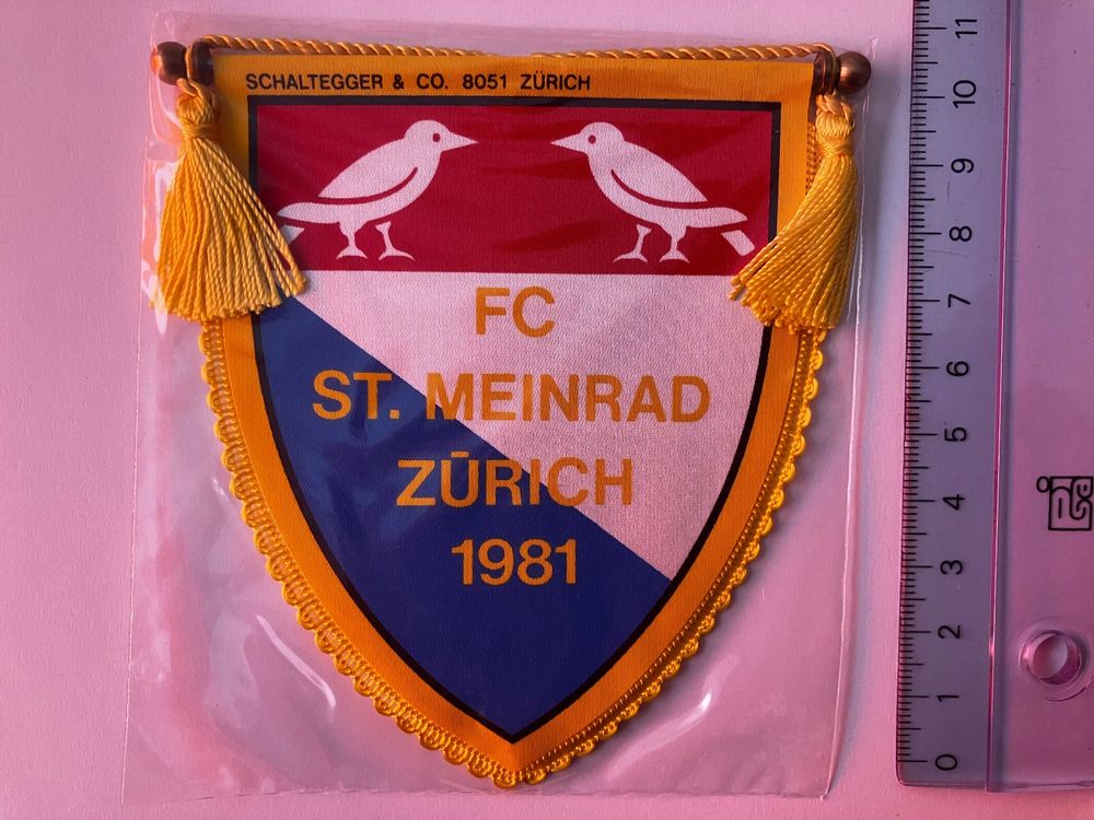 FANION FOOTBALL ANCIEN vintage WIMPEL PENNANT - Grasshopper Club Zurich