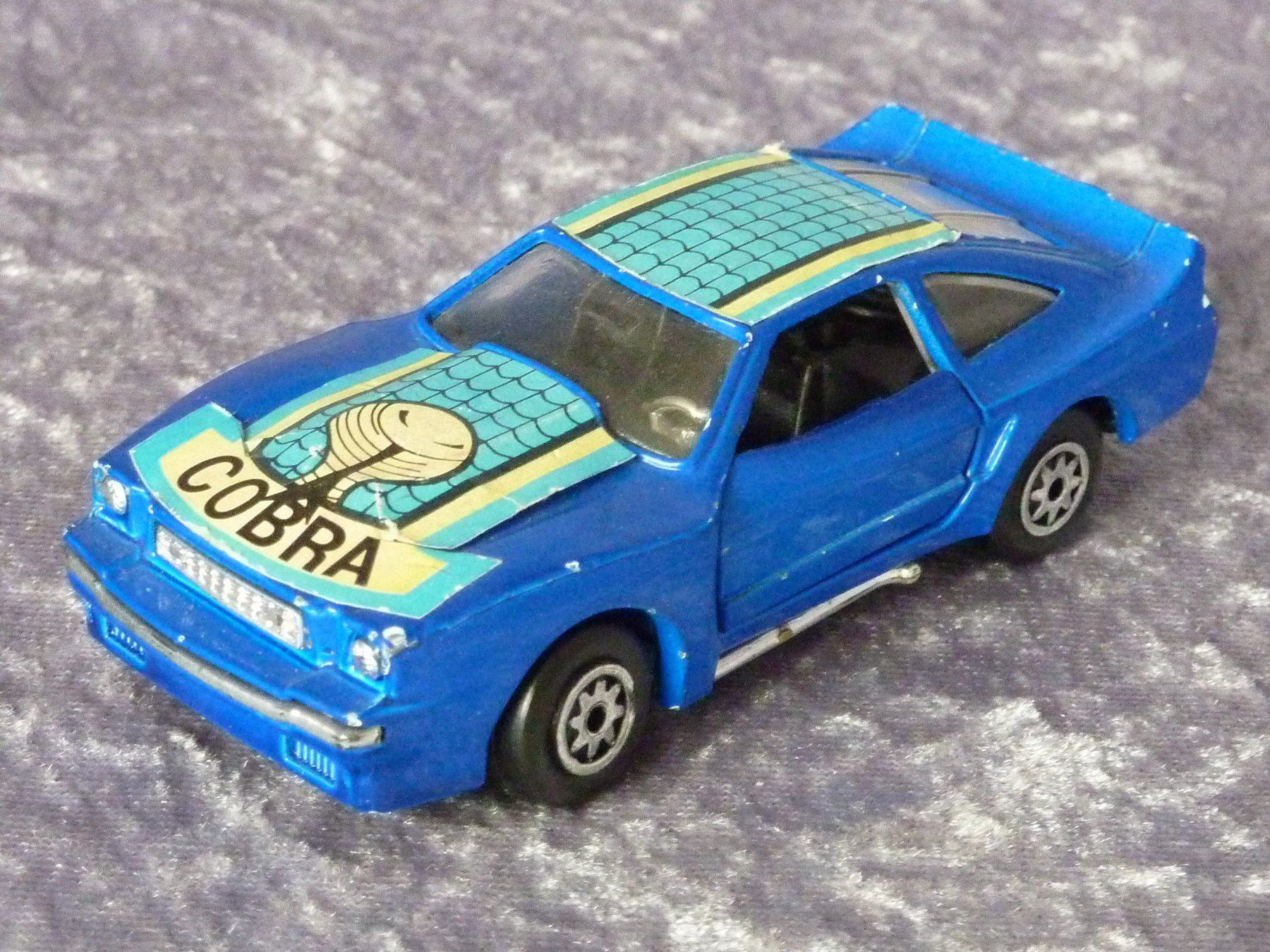 Ford Modellini d'auto: Ford Mustang ll – Usato da Dürrenäsch venduto da Cobra1ch