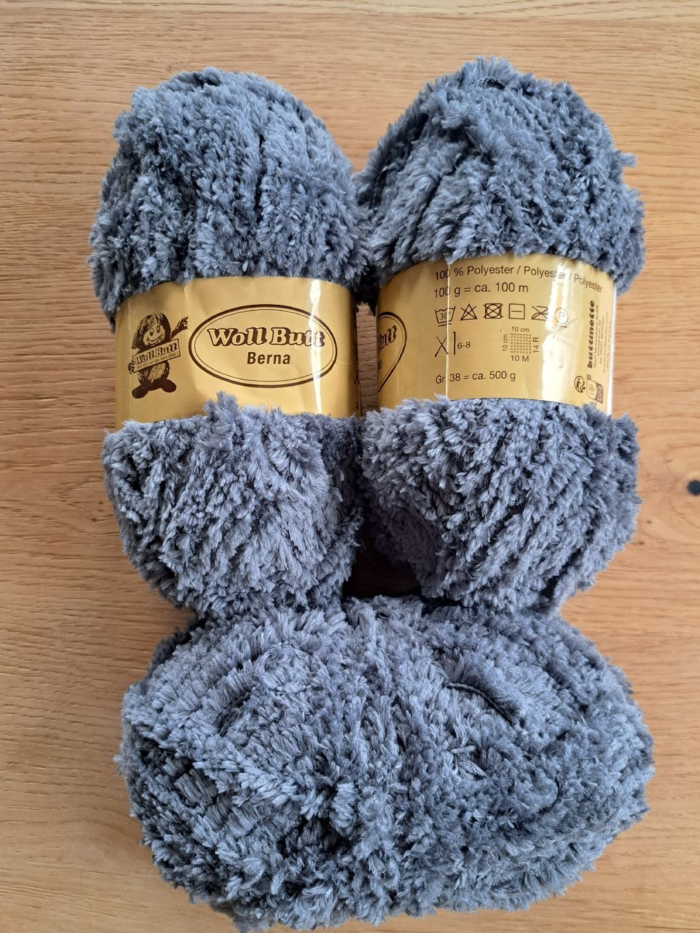 Laine: 300grWollButt BERNA – Neuf (Voir description) à Ebnat-Kappel par Zurk