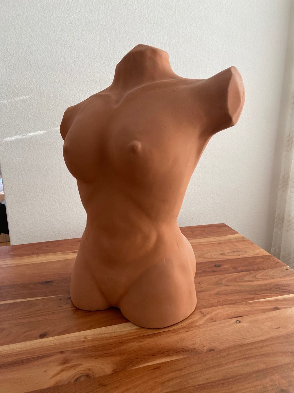 Sculture & Statue: Dekorative Büste / Torso aus Ton – Usato da Willisau venduto da paum 2