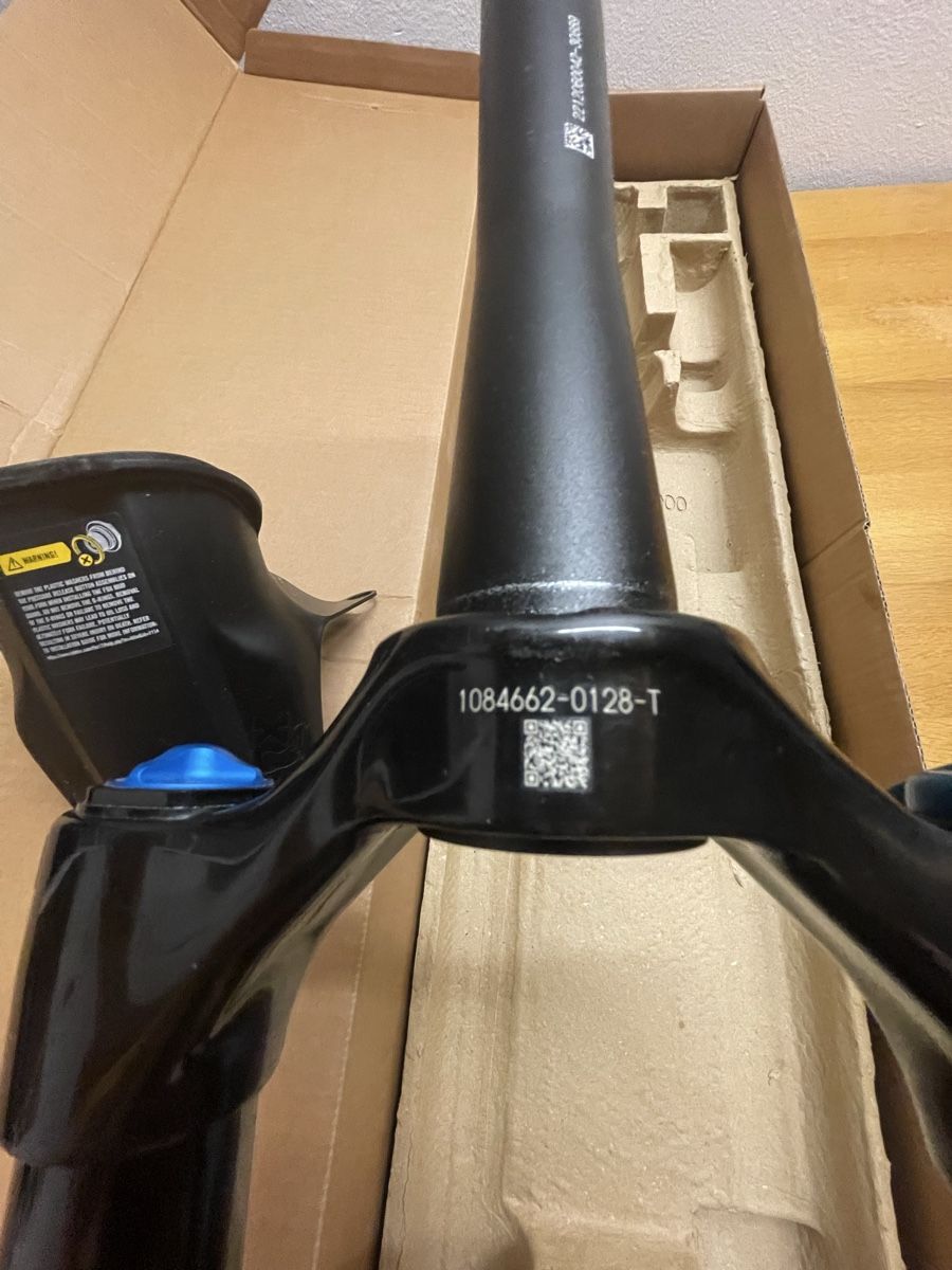 Fox Pezzi di ricambio: FOX 36 performance 150mm mit FOX Mudguard – Usato da Hinwil venduto da ske_72zb 1