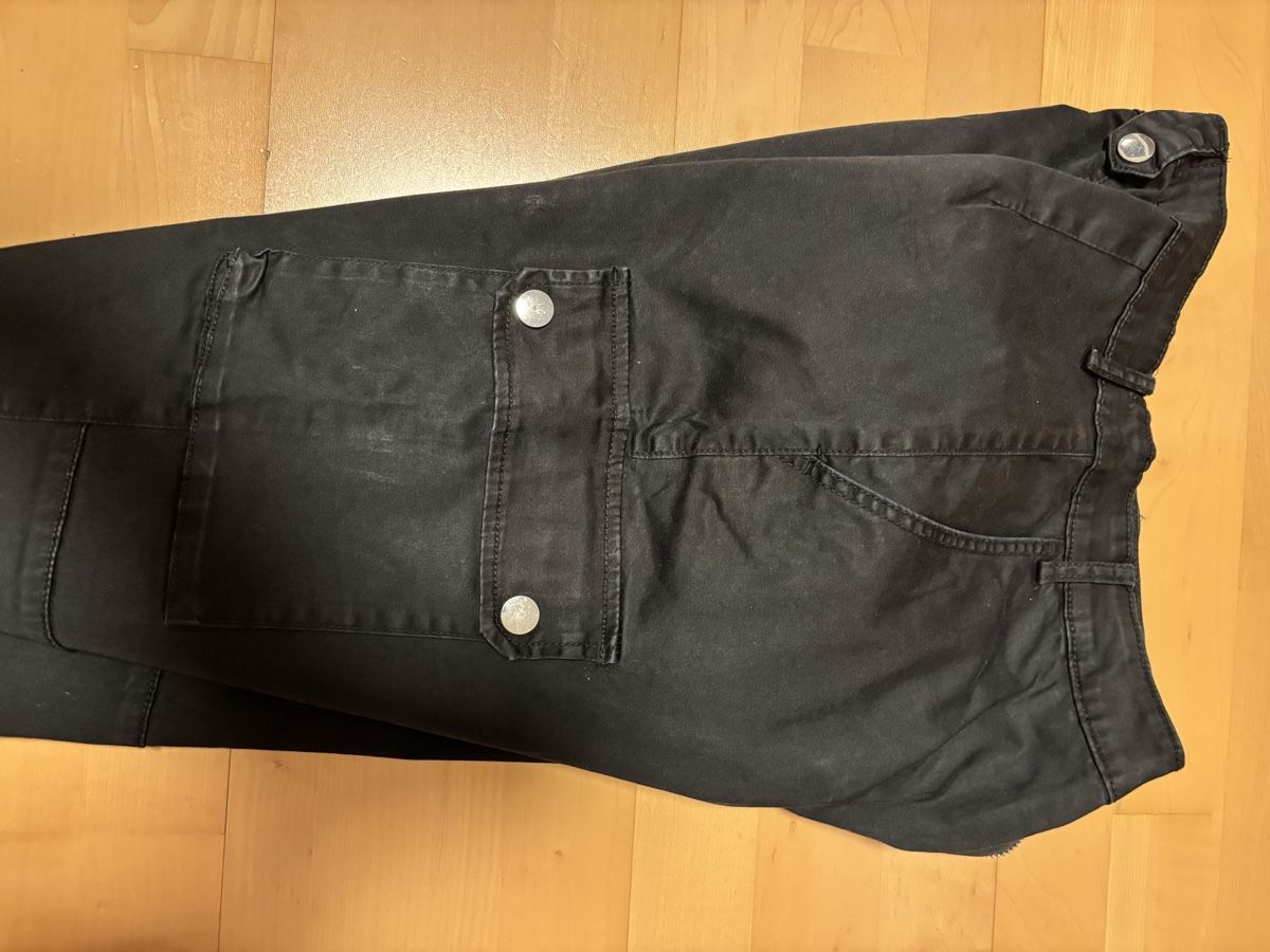Pantaloni: Schwarze Hose 40 – Usato da Kesswil venduto da Branca-01 3