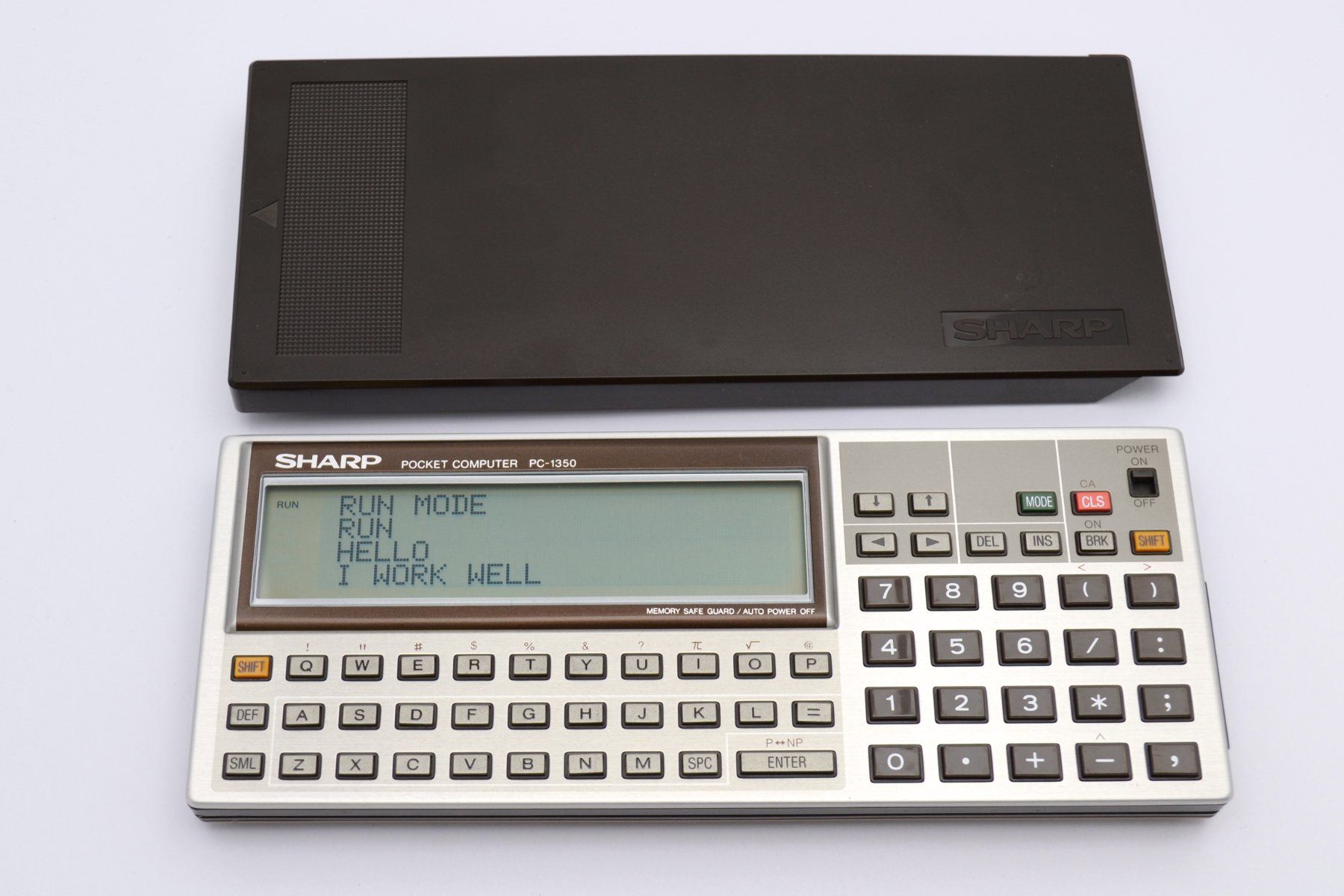 PC: Sharp PC-1350 Pocket Computer - inkl. RAM Card und Koffer – Usato da Winkel venduto da m_classic 2