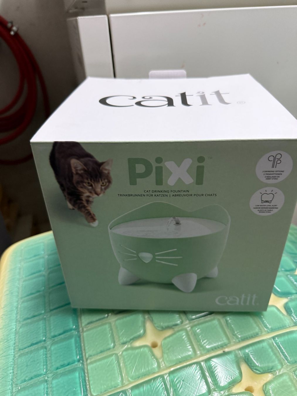 Stagni & Fontane ornamentali: Catit Pixi Trinkbrunnen – Usato da Schneisingen venduto da Tomthedragon 1
