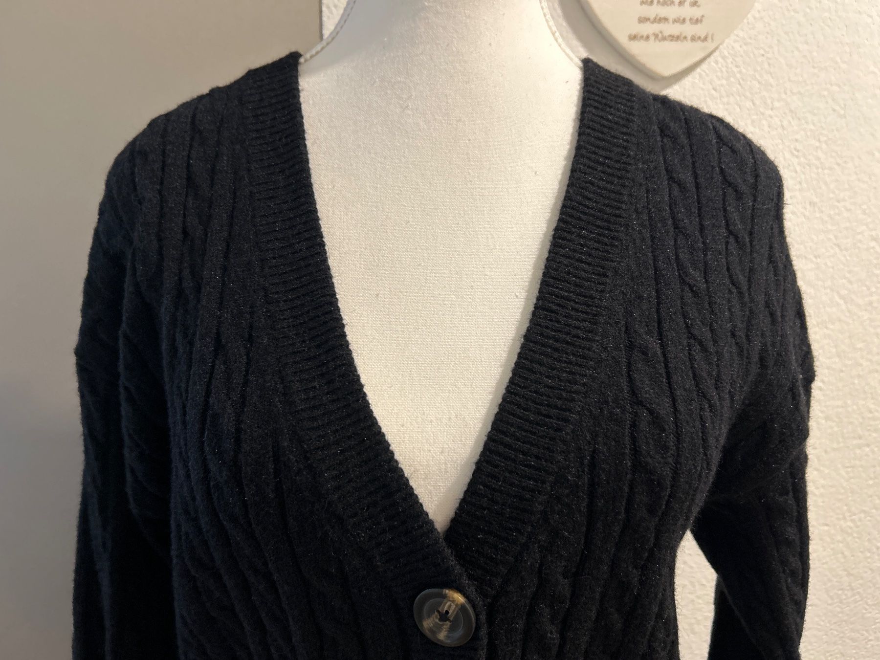 Giacche: Strickjacke schwarz von Chicoreé Gr. L – Usato da Brunnen venduto da Nala2929 1