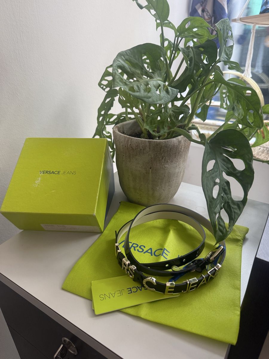 Versace Cinture: Ceinture Versace Jeans neuve avec étiquette – Usato da Lausanne venduto da Mode_350