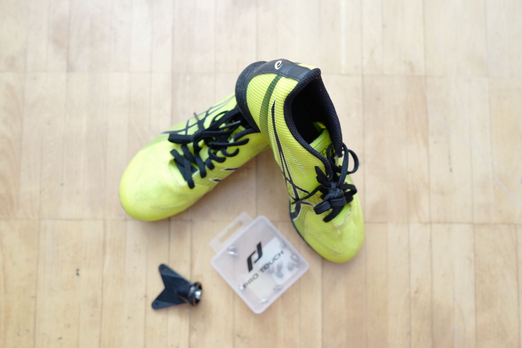 Asics Chaussures garçon: LA Laufschuhe Kinder – D'occasion à Biel/Bienne par mcmilan1 3