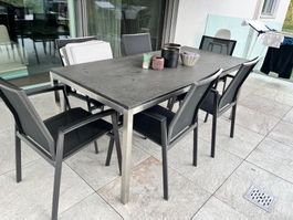 Gartentisch Granit mit Edelstahl-Gestell