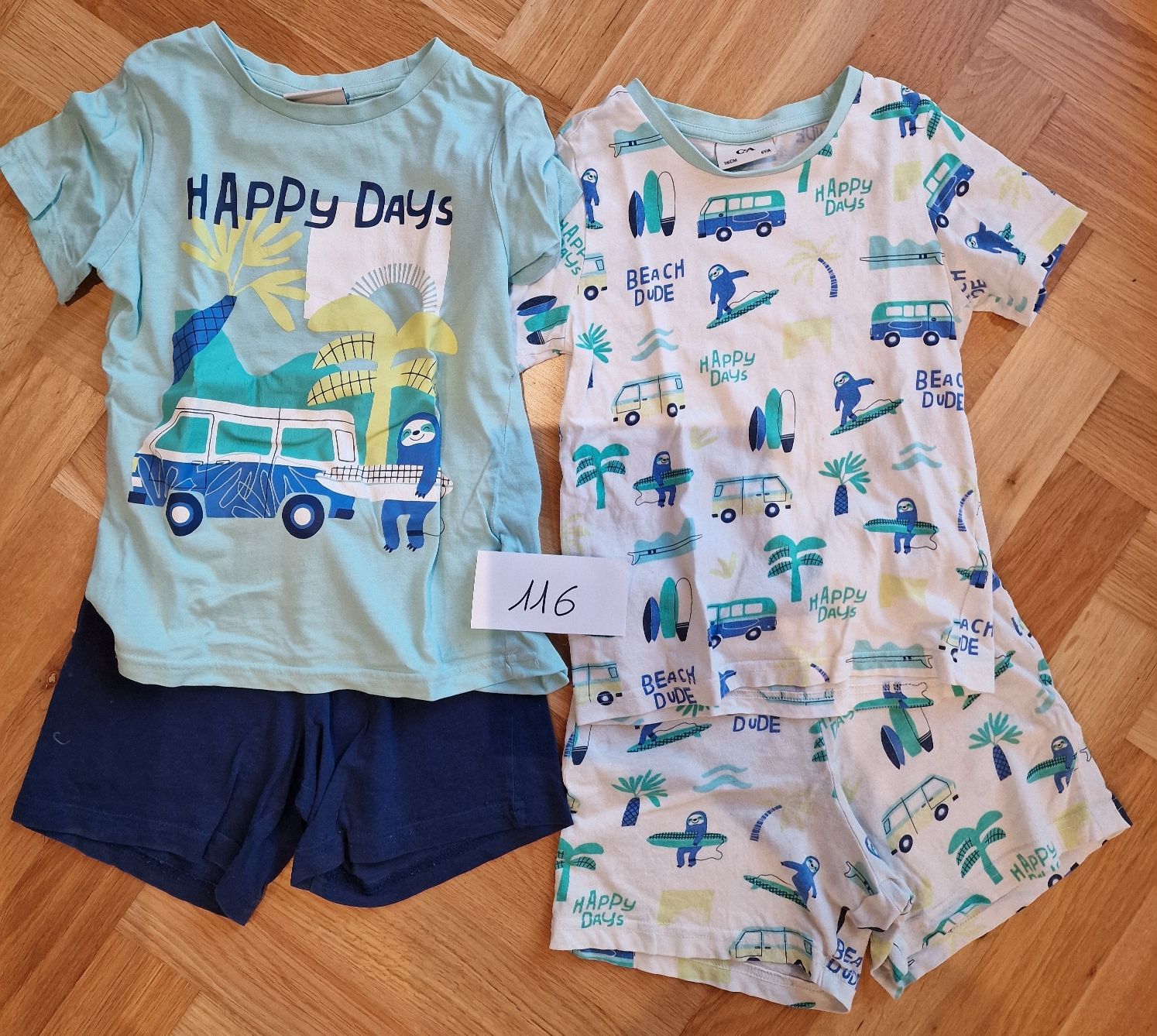 Lotti & Set di vestiti: Habits 116 – Usato da Les Breuleux venduto da CaroleR01 1