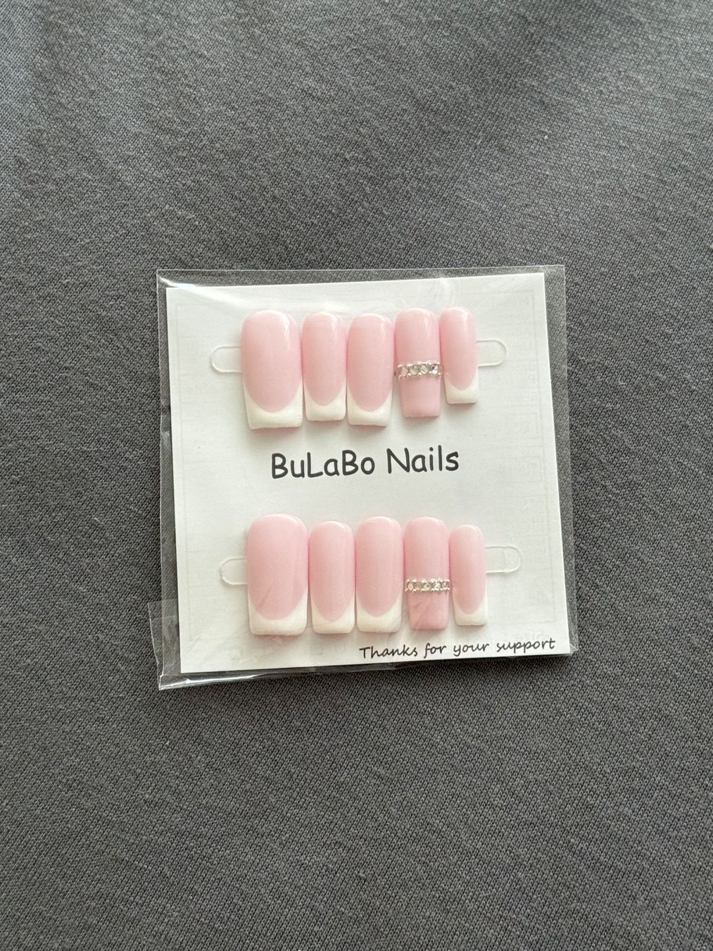 Künstliche Fingernägel: Press on Nails – Neu und originalverpackt aus Baar von and_x9gz