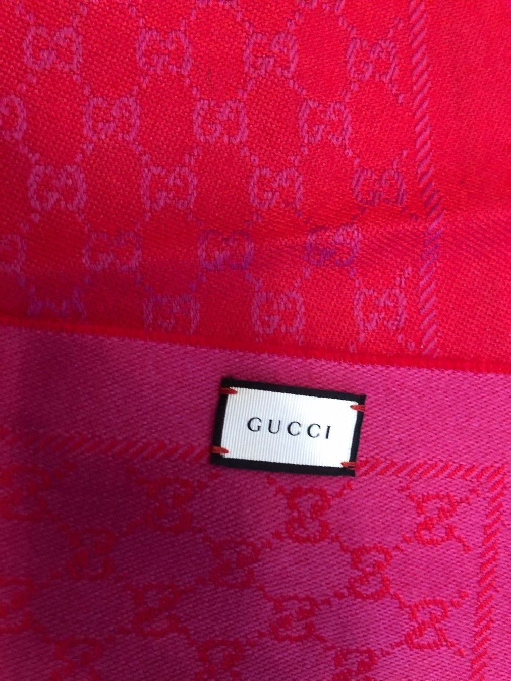 Gucci Foulard & Sciarpe: Gucci Stola pink – Nuovo (secondo la descrizione) da Unterseen venduto da amj_zz7j 1