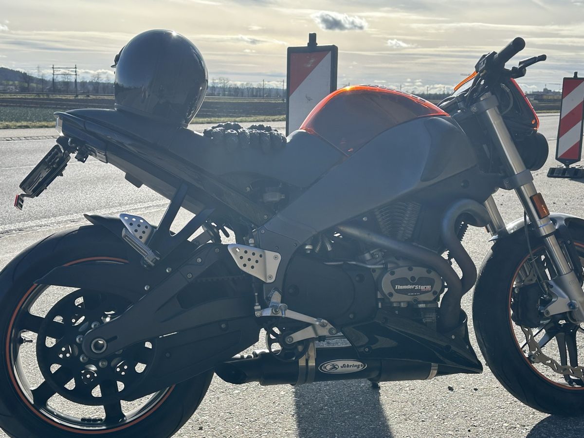 Buell Strada: Buell zu verkaufen – Usato da Niederbipp venduto da mmh_ym6n 1