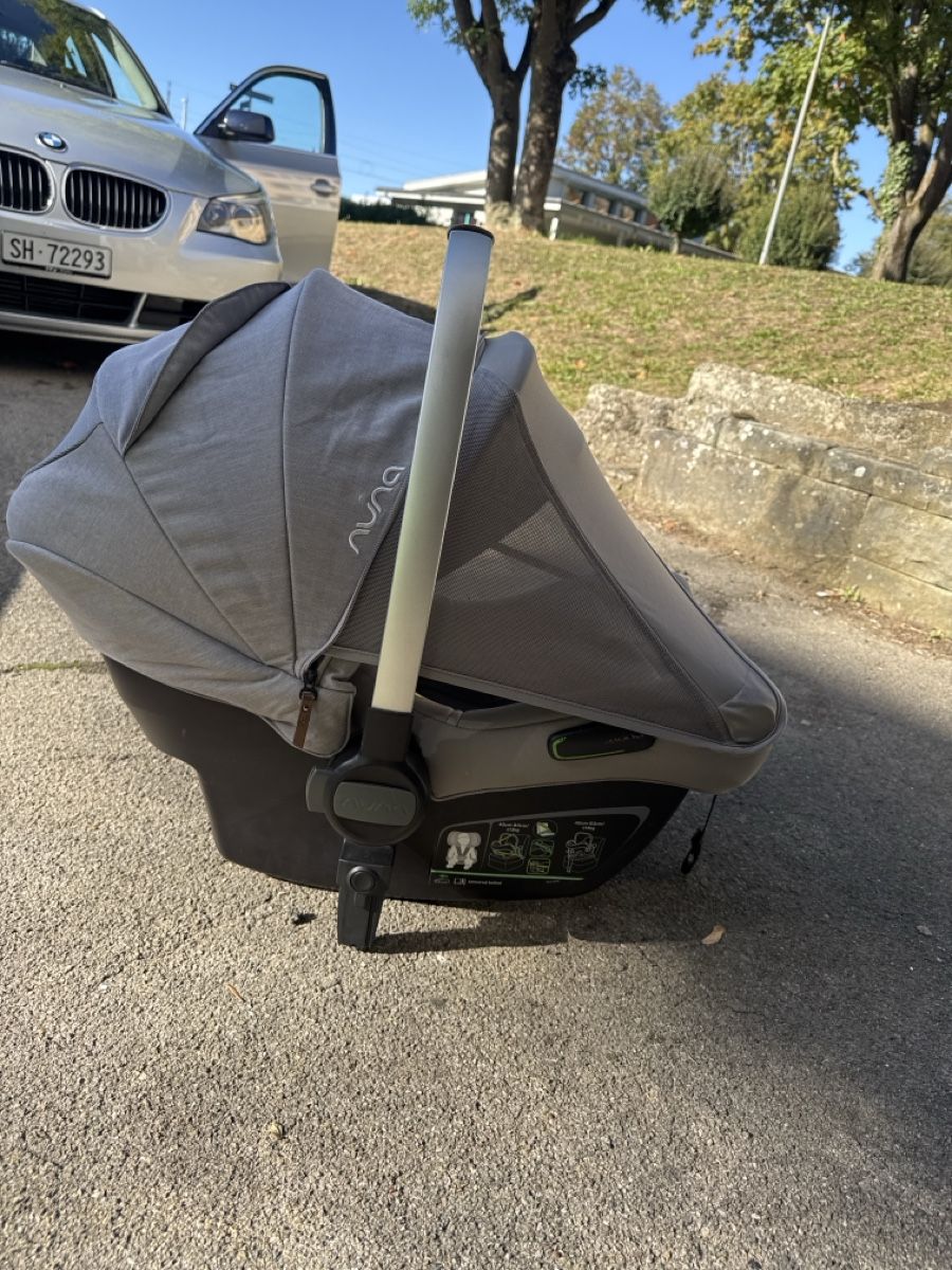 Nuna Seggiolini per auto: Maxi così Nuna mit isofix base grau – Usato da Stein am Rhein venduto da har_vj79 3