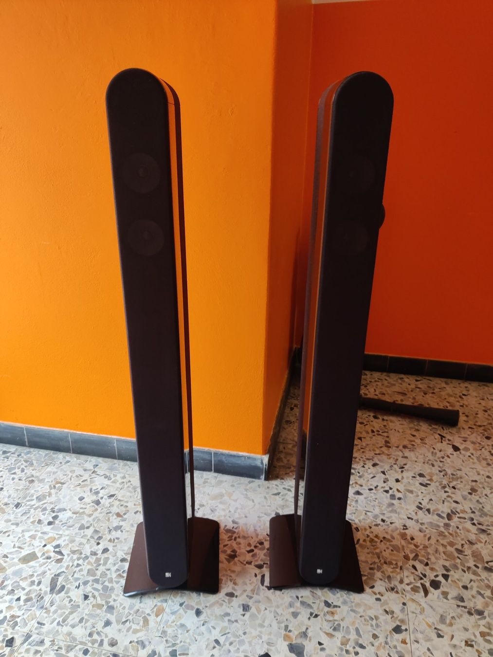 Kef Casse acustiche: KEF FiveTwo Series Model 11 wie neu – Usato da Viganello venduto da XTECHSTOREX 3