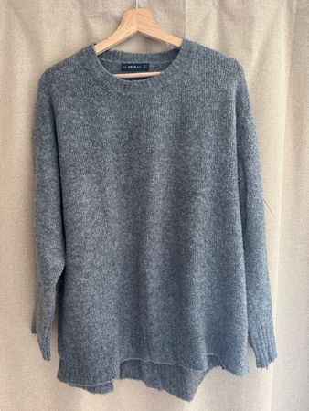 Grauer Oversize-Pullover Zara – Grösse L