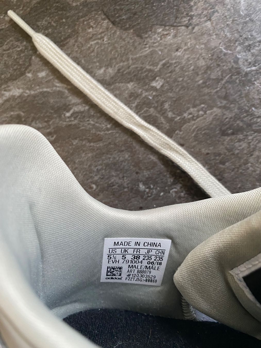 Adidas Scarpe da uomo: Adidas Sobakov Sneaker, Grösse 38 – Usato da Balsthal venduto da GinaUe 3