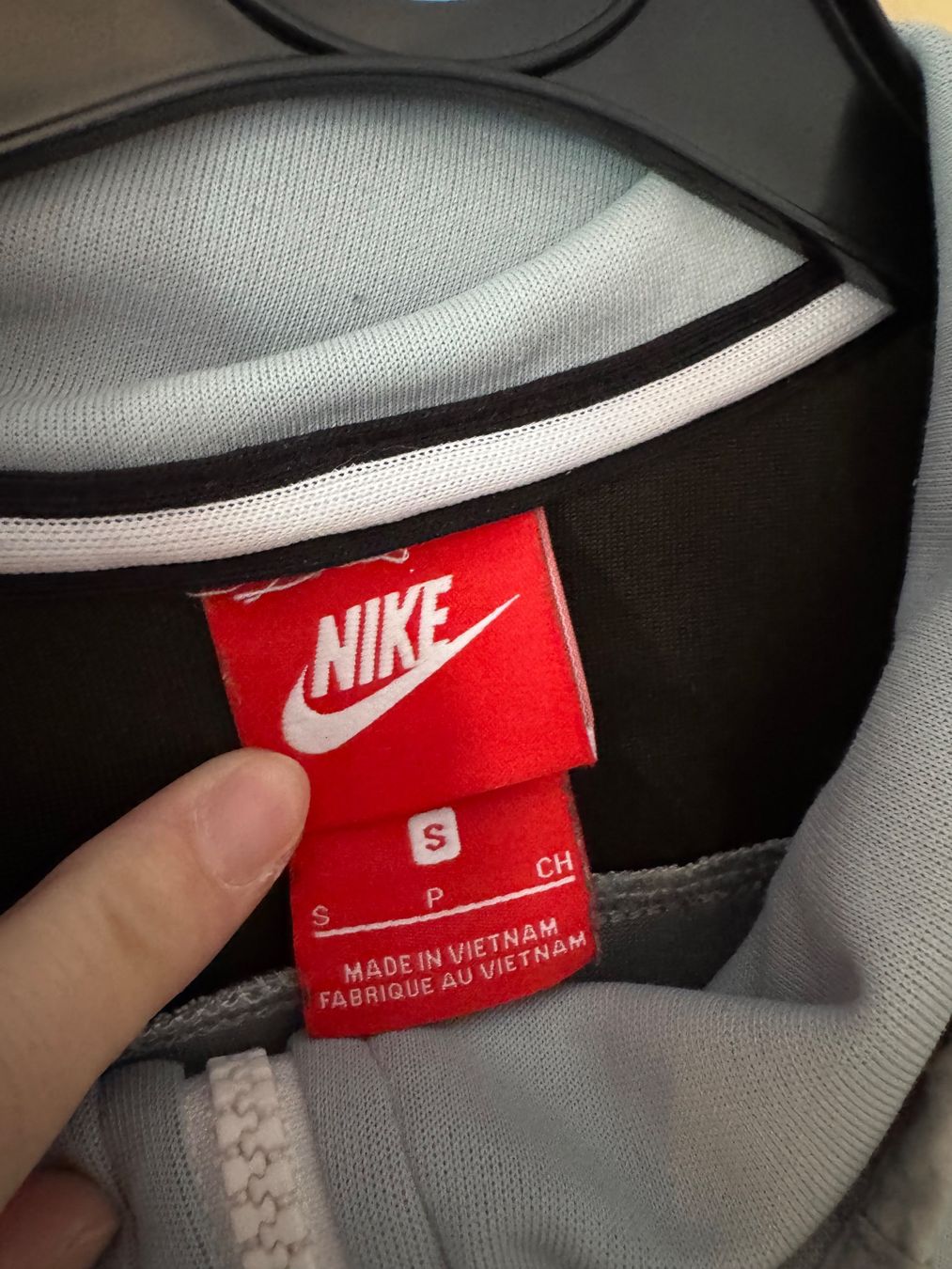 Nike Maglioni & Felpe: Nike half-zip sweatshirt S – Usato da Lumino venduto da mar_9pn2 2