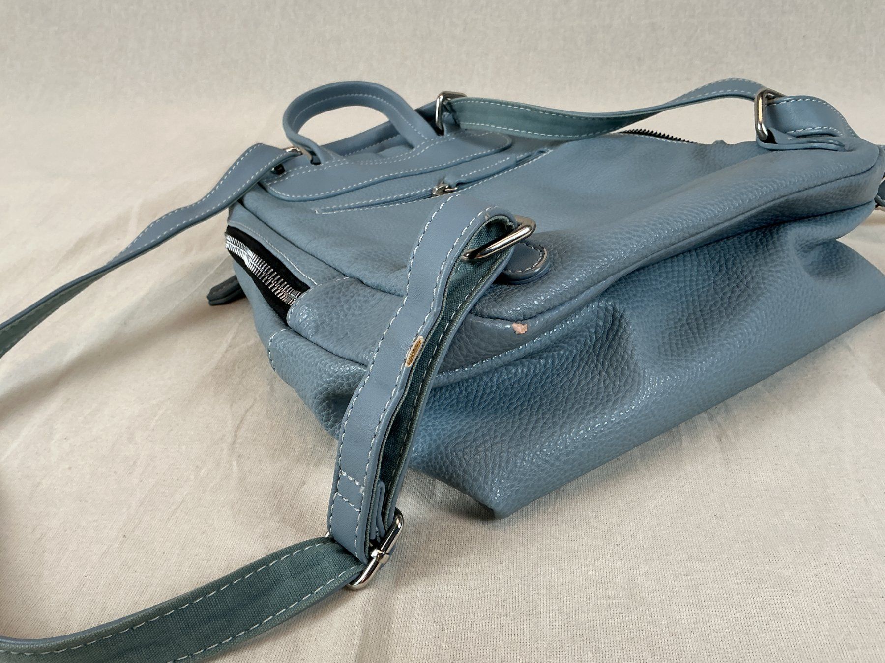 David Jones Rucksäcke: DAVID JONES Rucksack – Gebraucht aus Richterswil von Restwert_Richterswil 9