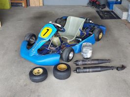 Rennkart Top-Kart blau mit Zubehör gebrauchter Zustand