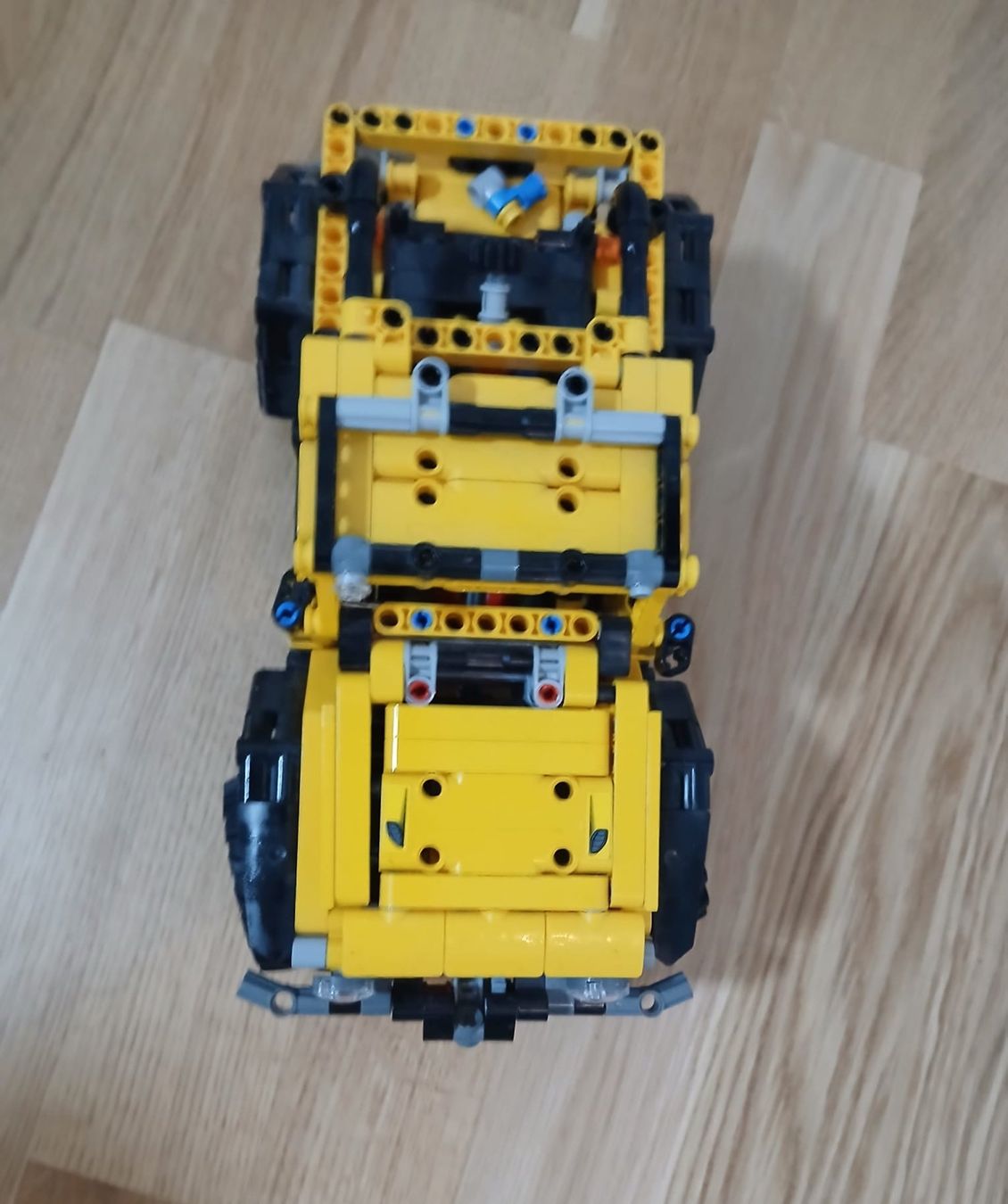 Lego Giocattoli: Lego Technic Jeep , Set nummer : 42122 – Usato da St. Gallen venduto da mah_c2qp 3