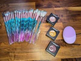 Beauty Set - MAC Lidschatten etc.