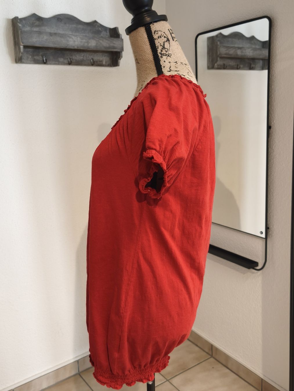 C&A T-shirts: Rotes Shirt in Gr.M von C&A – D'occasion à Emmetten par SecondhandSiska 1