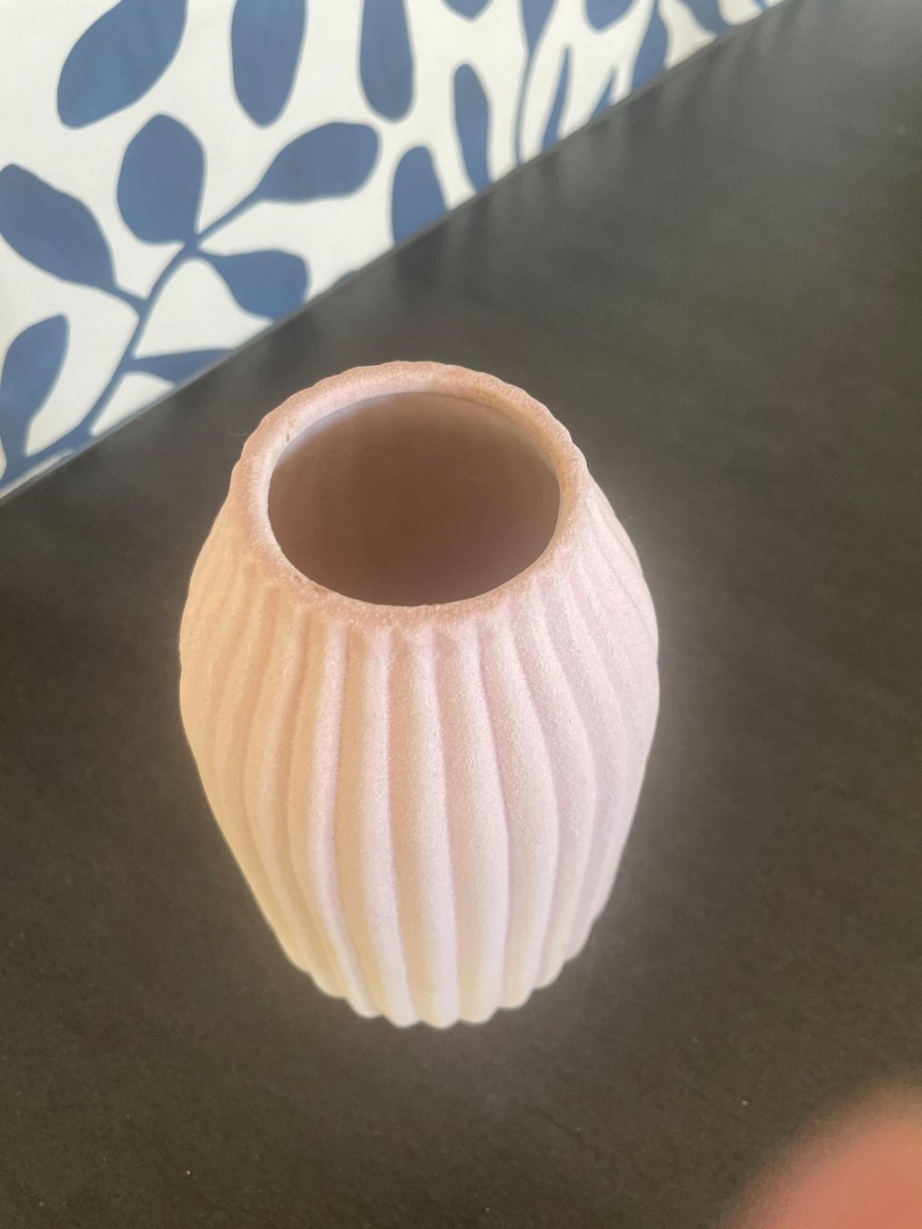 Vasi & Recipienti: Vase rosa – Usato da Bellach venduto da cosmoderm 1