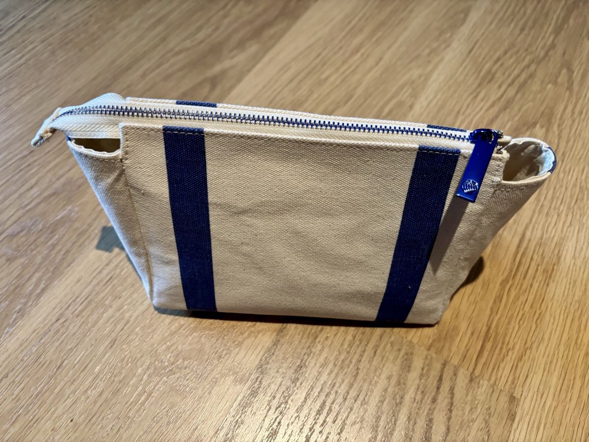 Custodie per cosmetici: Augustinus Bader Kosmetiktasche Neu! – Nuovo (secondo la descrizione) da Baden venduto da Tiffany6878 1