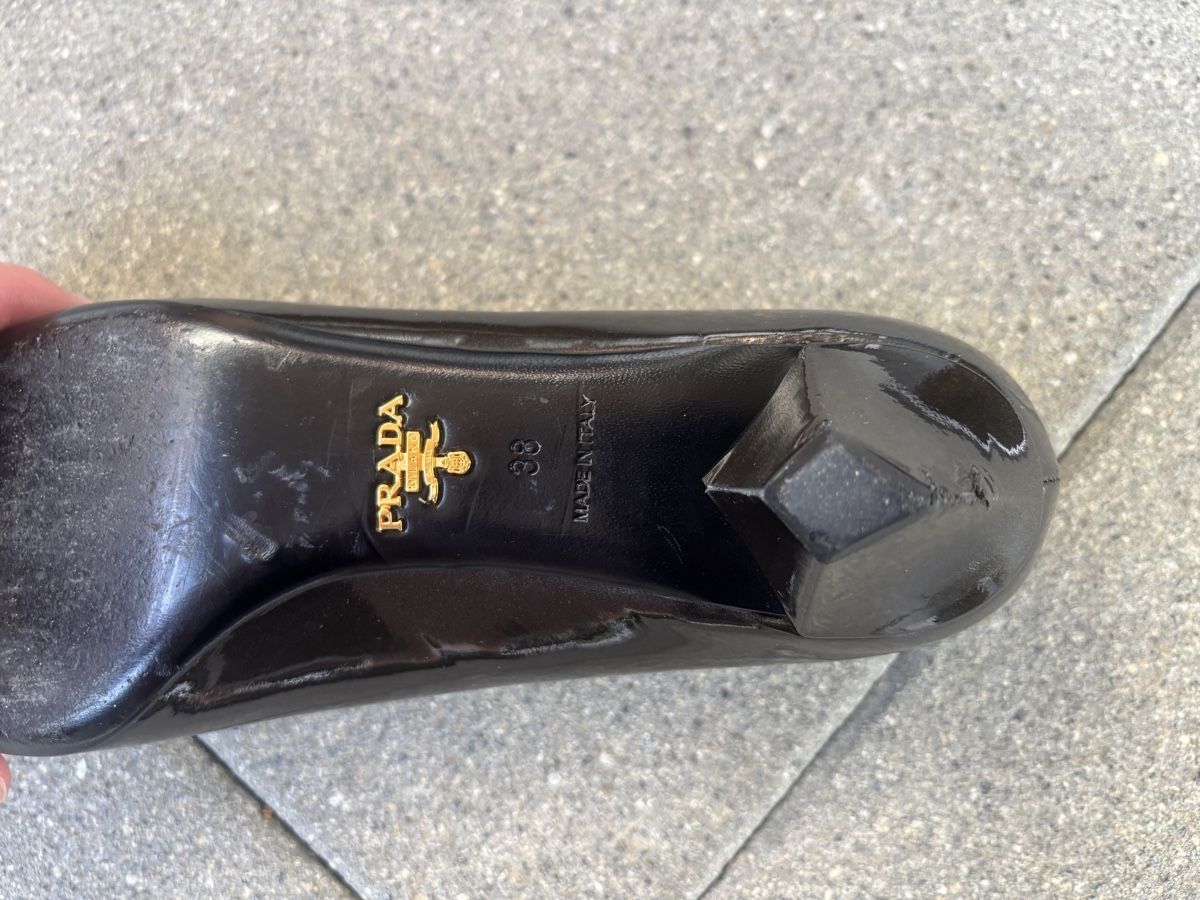 Prada Damenschuhe: prada heel – Gebraucht aus Sachseln von alinaspichtig 2