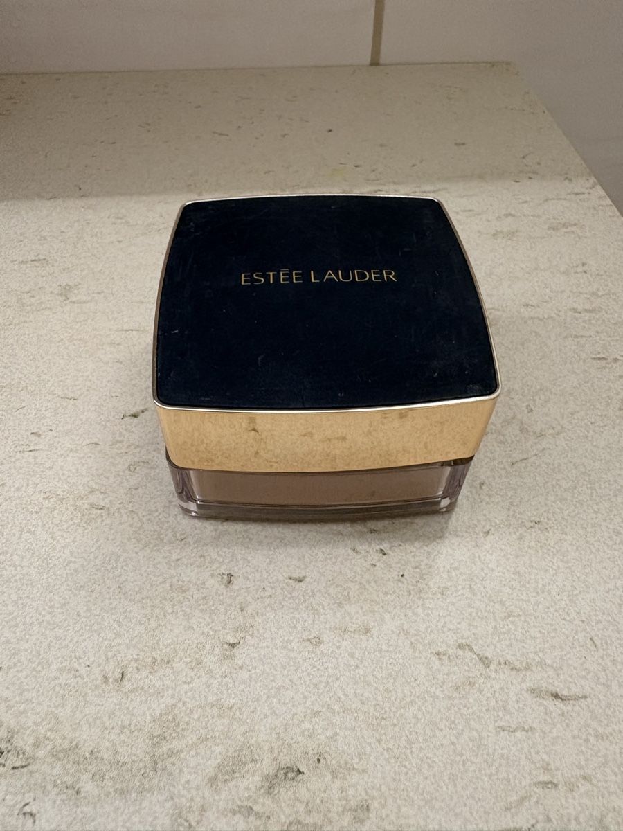 Estée Lauder Make-up: Estée Lauder Double Wear Loose Powder Medium Matte – Usato da Bad Zurzach venduto da a1001