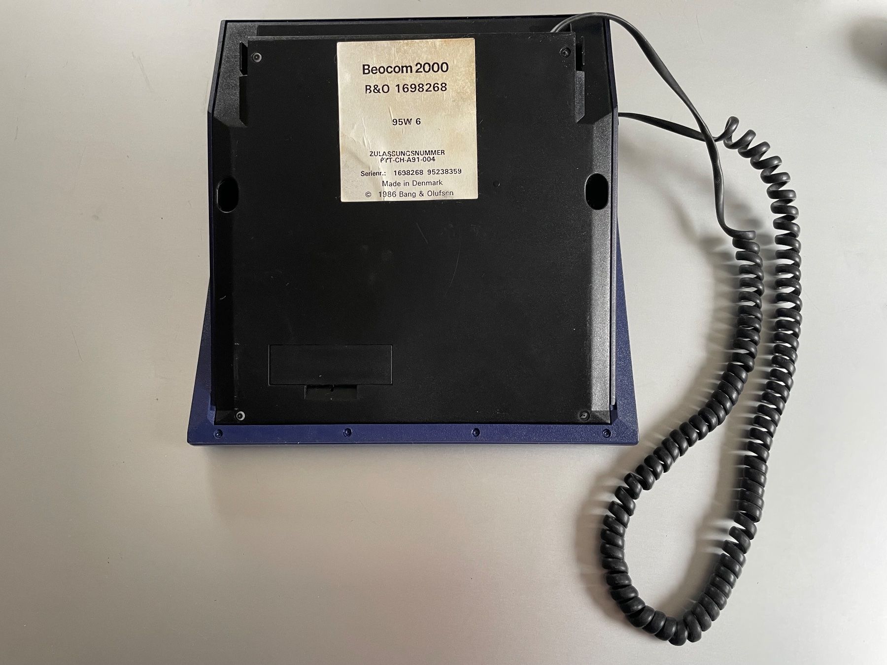 Bang & Olufsen Telefoni: Analoges Tischtelefon Bang&Olufsen BeoCom 2000 – Usato da Thun venduto da mrjinx 1