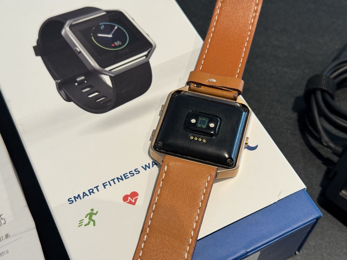 Fitbit Smartwatch: Fitbit Blaze Smart Fitness Watch – D'occasion à Fislisbach par luepa 2