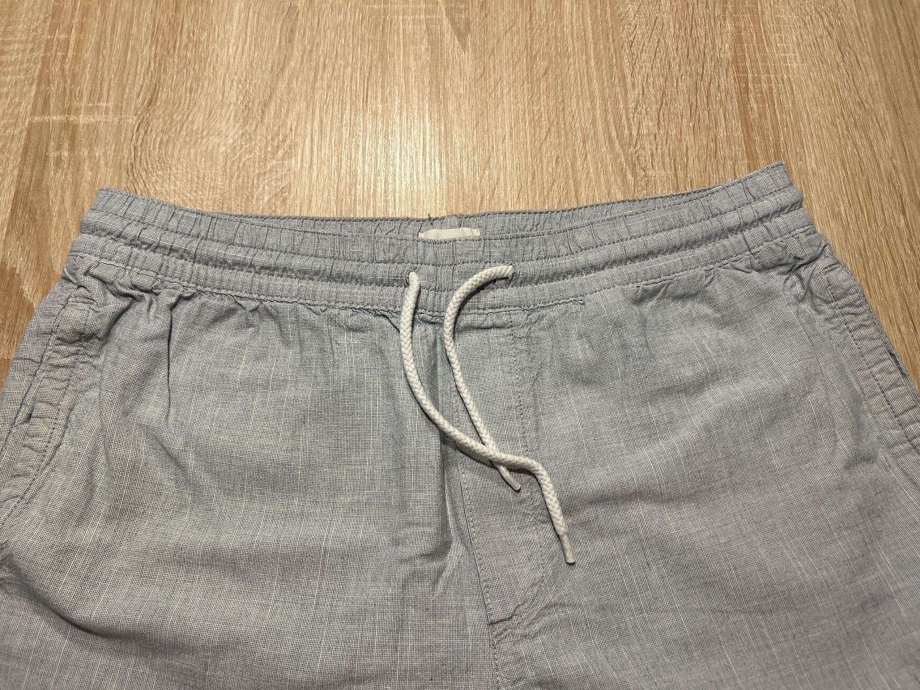 H&M Pantaloni: Herren Shorts hellblau  von  H&M Gr. M, – Usato da Brunnen venduto da Nala2929 3