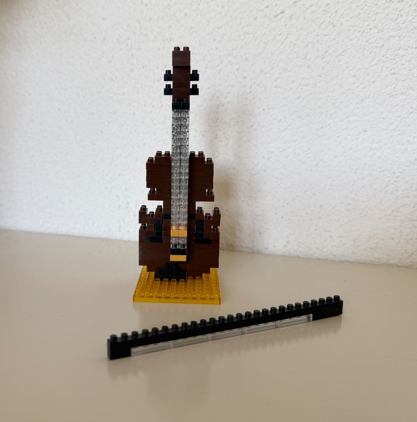 Giocattoli: Violine Geige Nanoblock – Usato da Aarau venduto da Ahoffa
