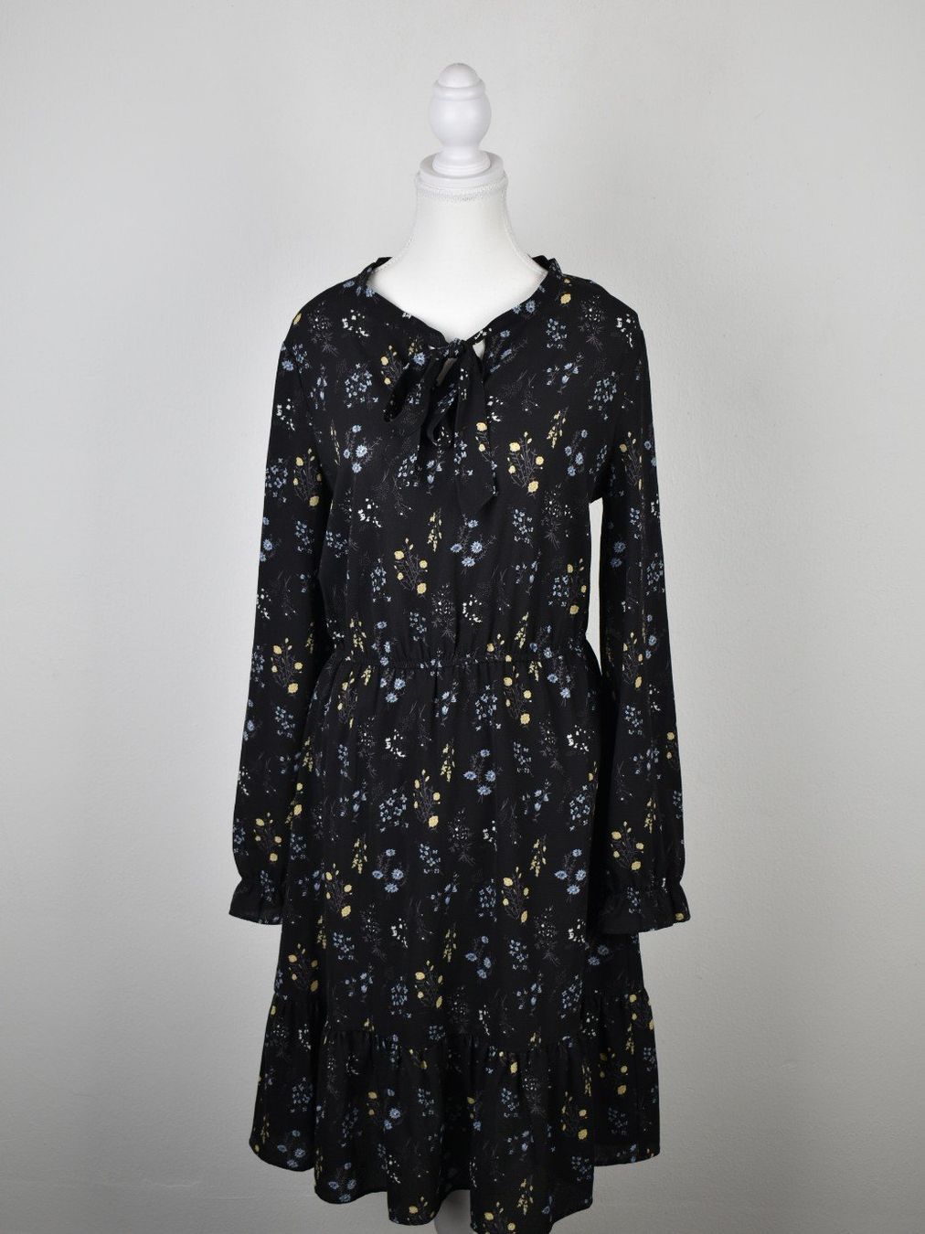 Vestiti: Silvian Heach Kleid, Gr.M – Usato da Nürensdorf venduto da 2ND_STORY 1